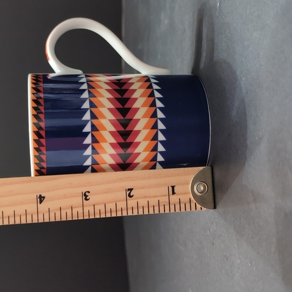 Pendleton Home Collection Suwannee Striped Pattern Native American Design Mug. - Picture 8 of 8